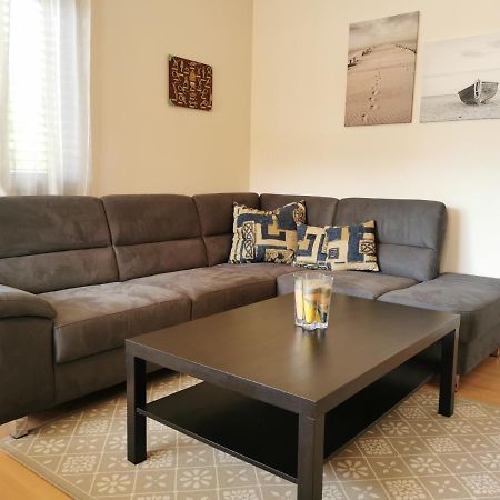 Apartment Lara โรวีน ภายนอก รูปภาพ