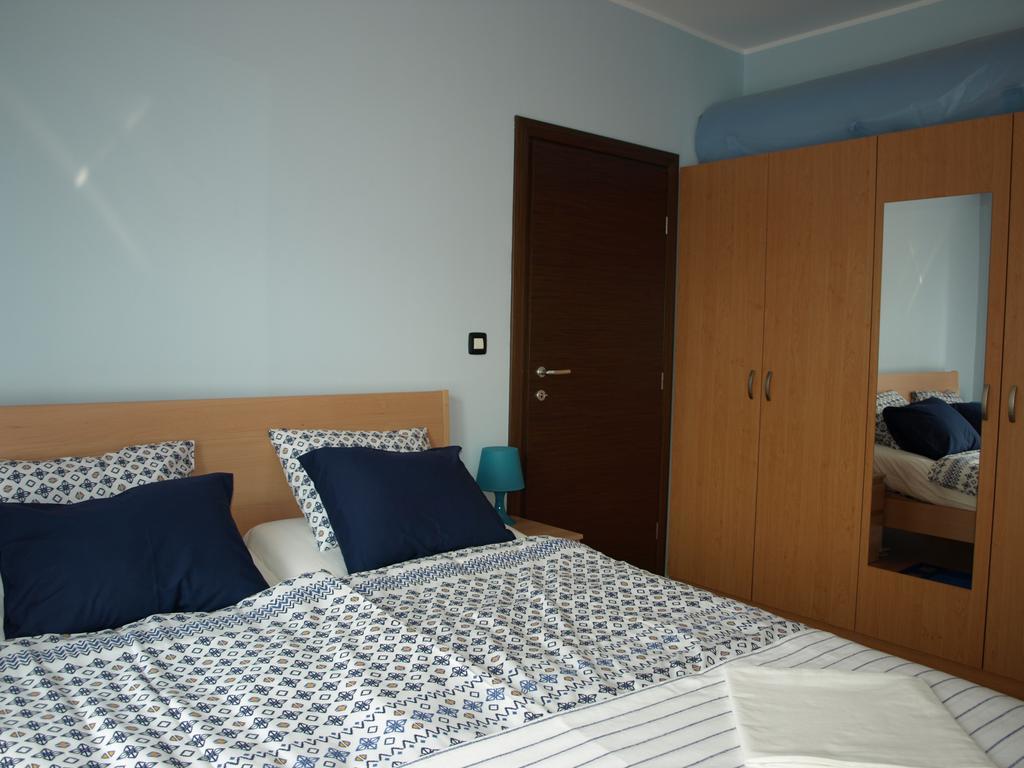 Apartment Lara โรวีน ภายนอก รูปภาพ